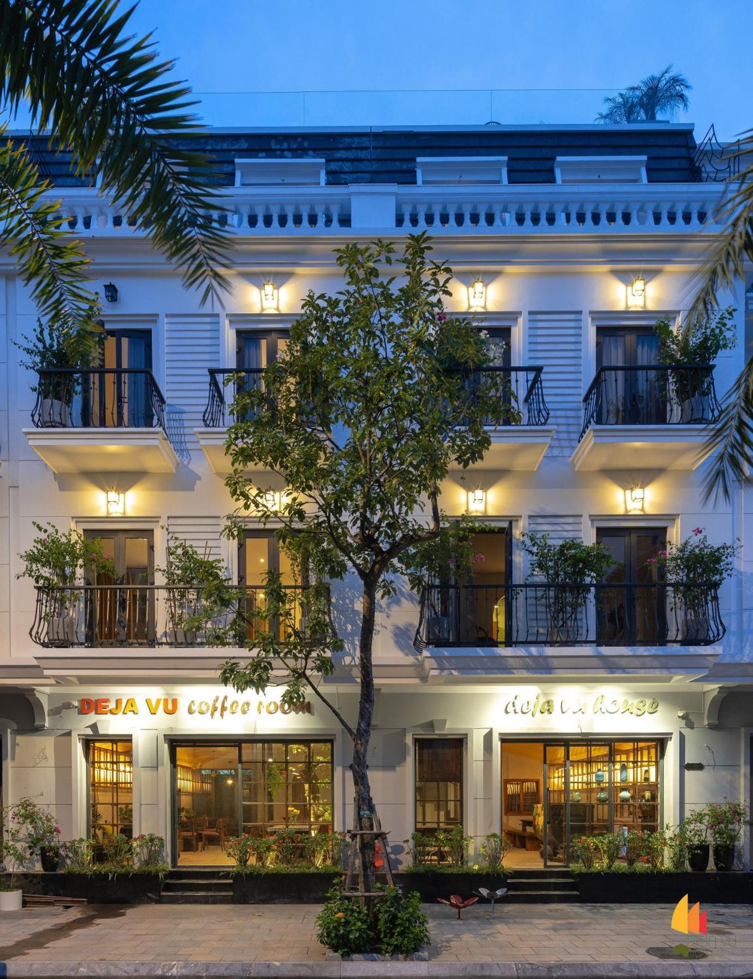 Khách sạn Deja Vu House 3*
