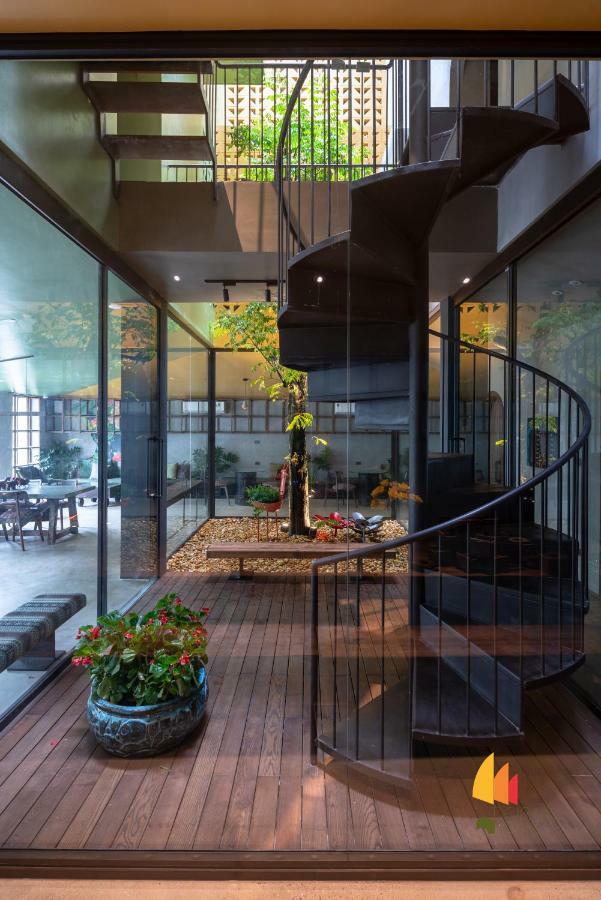 Deja Vu House Khách sạn